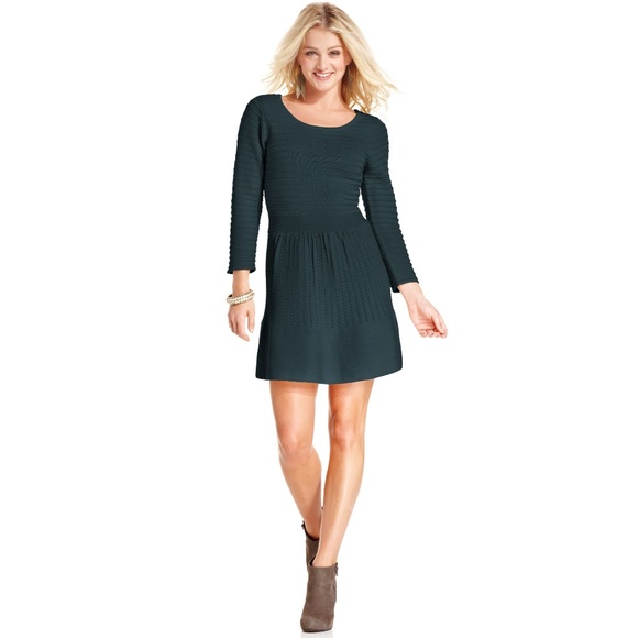 Jessica Simpson Dresses & Skirts - Jessica Simpson Sweater Dress